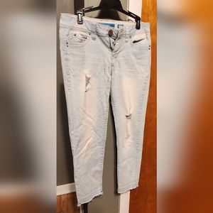 Wannabettabutt midrise ripped jeans